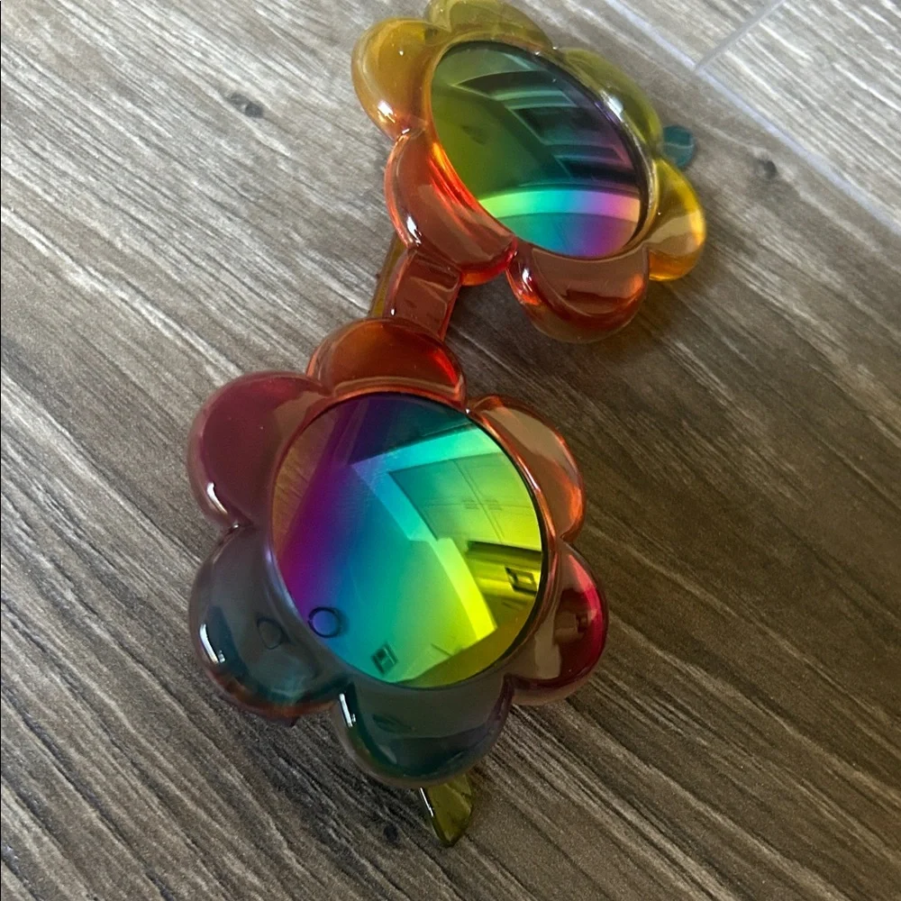 Toddler Kids Rainbow Flower Sunglasses - Multicolor
